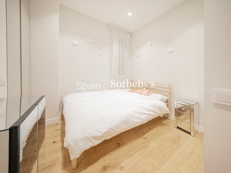 Apartment for Sale in Madrid, Madrid 21