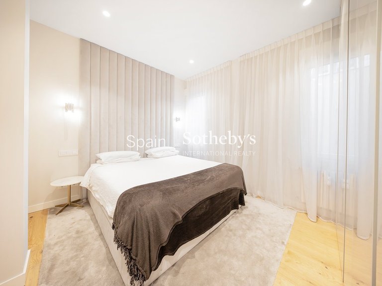 Apartment for Sale in Madrid, Madrid 26