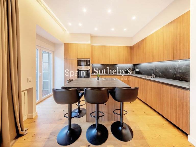 Apartment for Sale in Madrid, Madrid 10