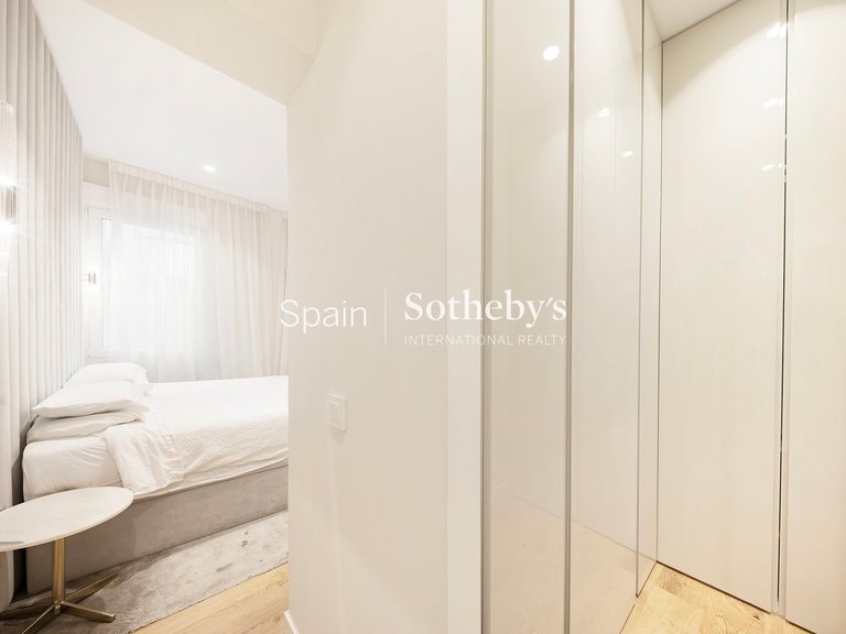 Apartment for Sale in Madrid, Madrid 35