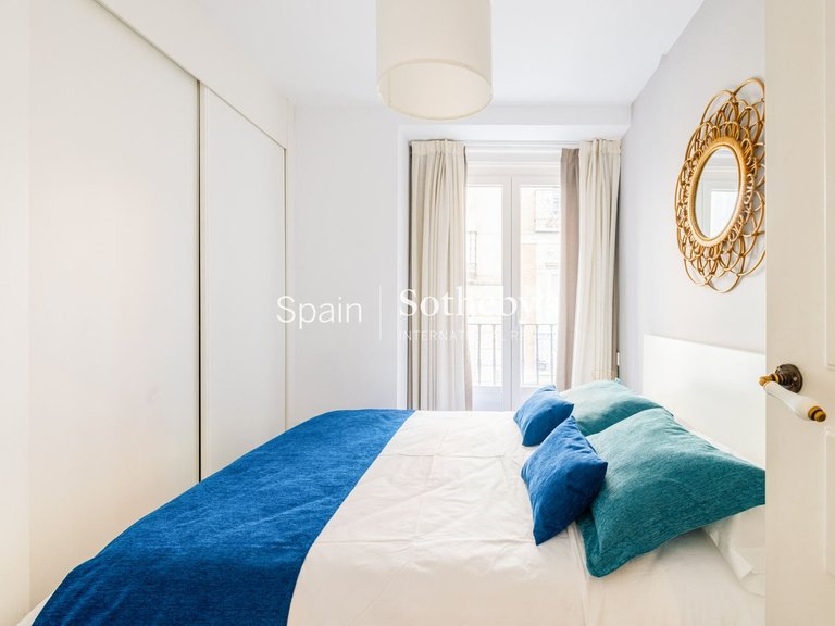 Apartment for Sale in Madrid, Madrid 21