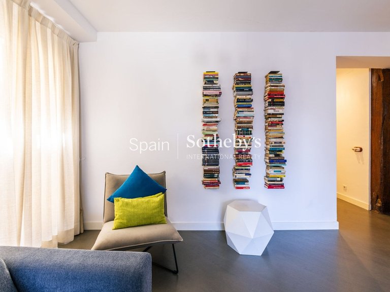Apartment for Sale in Madrid, Madrid 11