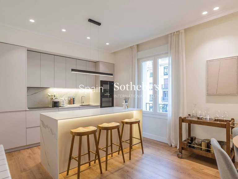 Apartment for Sale in Madrid, Madrid 24
