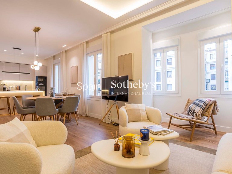 Apartment for Sale in Madrid, Madrid 3