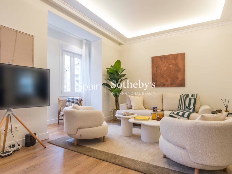 Apartment for Sale in Madrid, Madrid 7