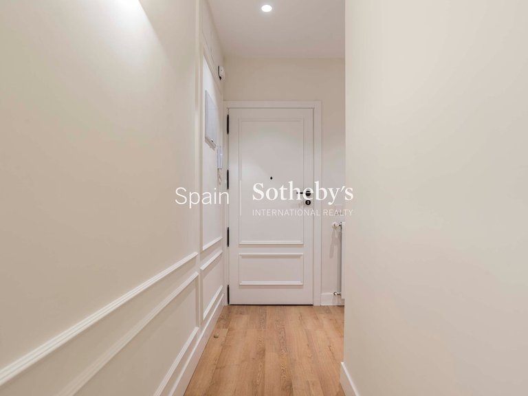 Apartment for Sale in Madrid, Madrid 41