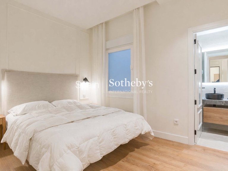 Apartment for Sale in Madrid, Madrid 30
