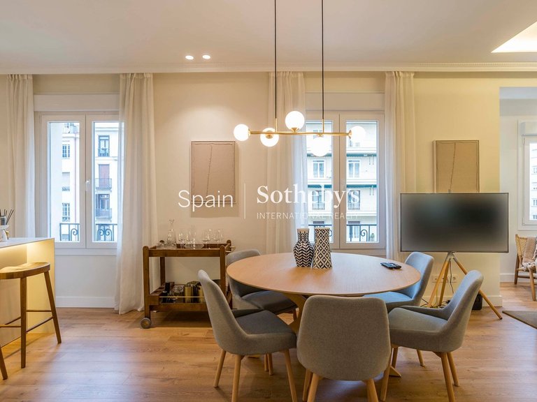 Apartment for Sale in Madrid, Madrid 13