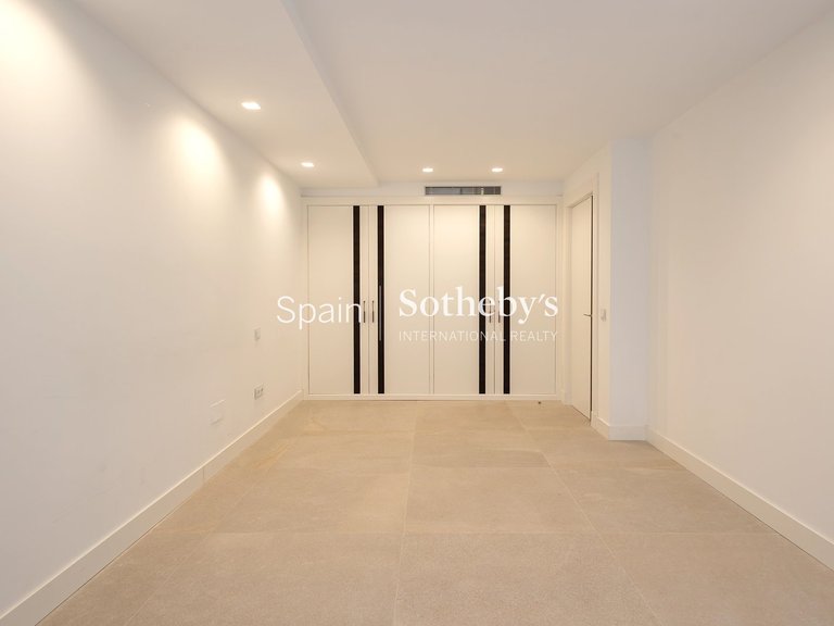 Apartment for Rent in Madrid, Madrid 26
