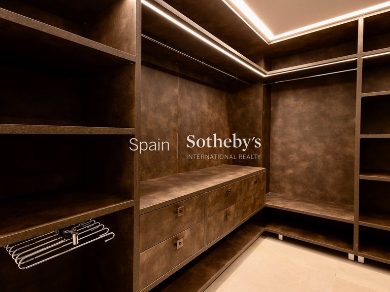 Apartment for Rent in Madrid, Madrid 18