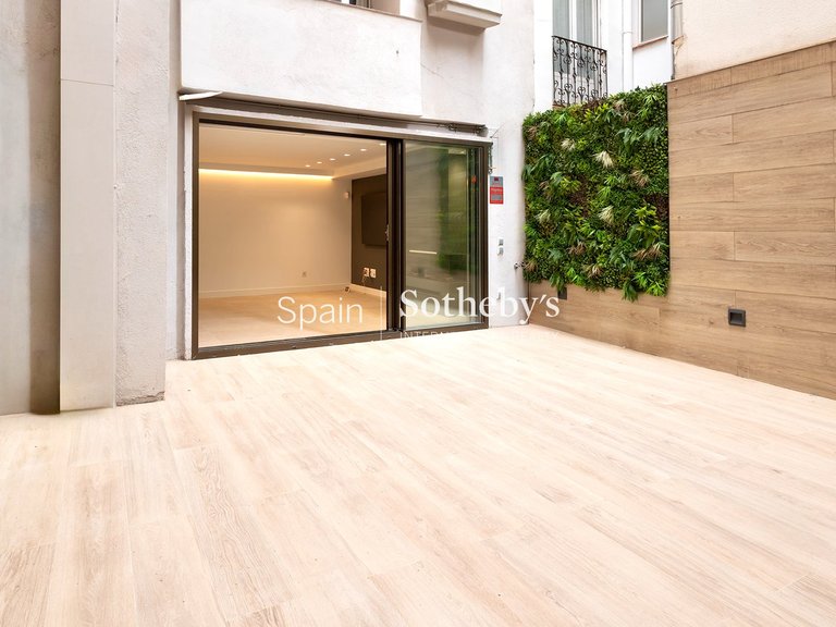 Apartment for Rent in Madrid, Madrid 11