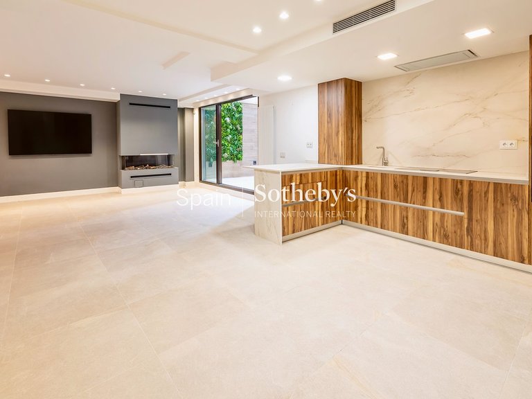 Apartment for Rent in Madrid, Madrid 10