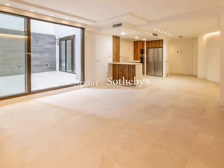 Apartment for Rent in Madrid, Madrid 2