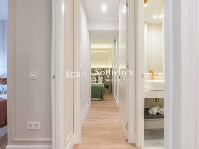 Apartment for Sale in Madrid, Madrid 33
