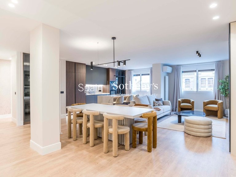 Apartment for Sale in Madrid, Madrid 4