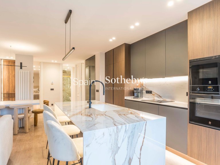 Apartment for Sale in Madrid, Madrid 17