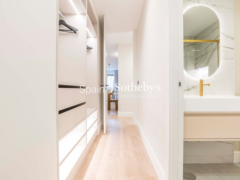 Apartment for Sale in Madrid, Madrid 25