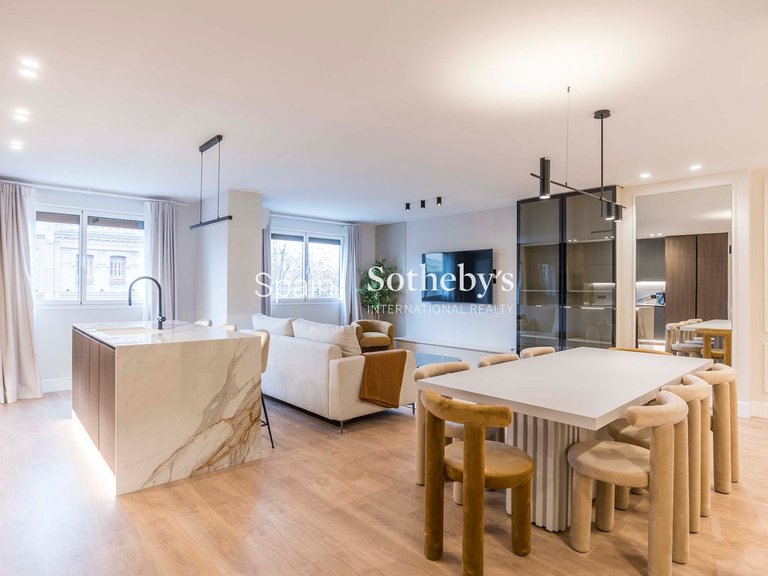 Apartment for Sale in Madrid, Madrid 3
