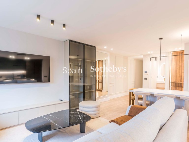 Apartment for Sale in Madrid, Madrid 6