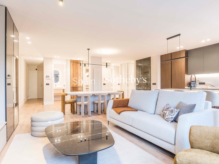 Apartment for Sale in Madrid, Madrid 1
