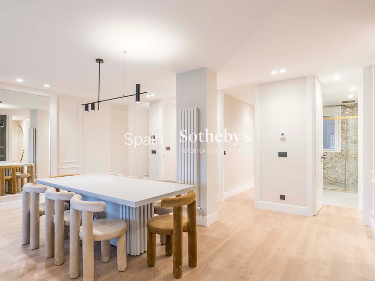 Apartment for Sale in Madrid, Madrid 10