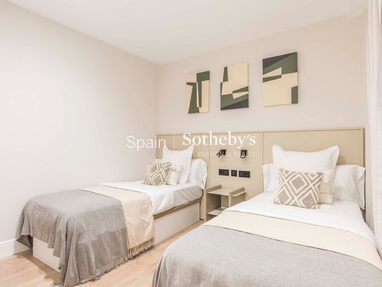 Apartment for Sale in Madrid, Madrid 34