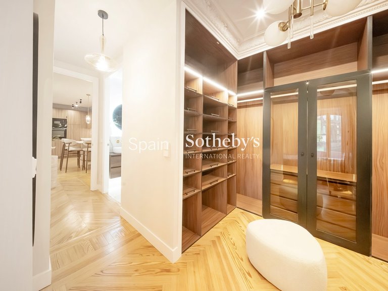 Apartment for Sale in Madrid, Madrid 37
