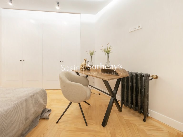 Apartment for Sale in Madrid, Madrid 21