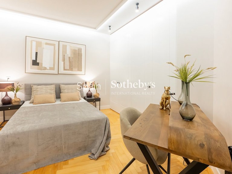 Apartment for Sale in Madrid, Madrid 22