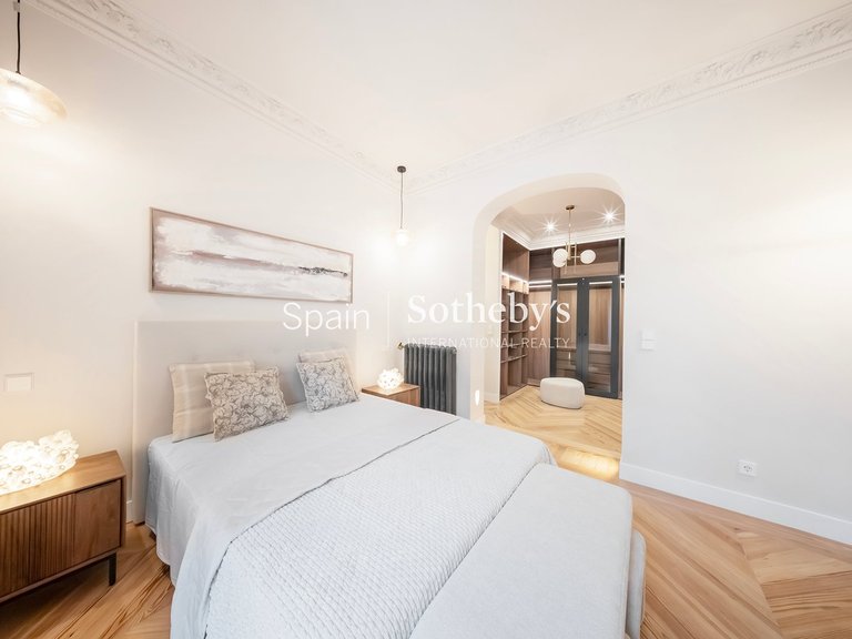 Apartment for Sale in Madrid, Madrid 41