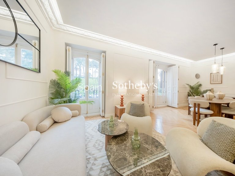 Apartment for Sale in Madrid, Madrid 2