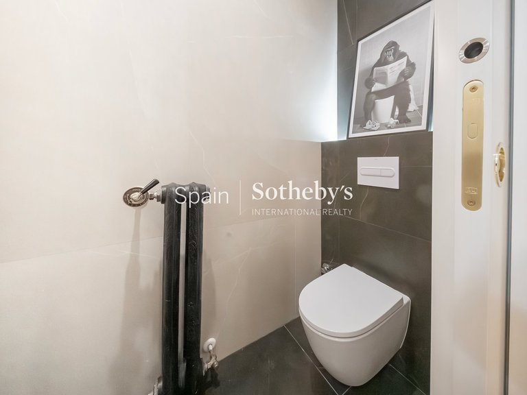 Apartment for Sale in Madrid, Madrid 24