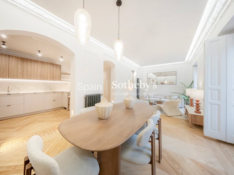 Apartment for Sale in Madrid, Madrid 12