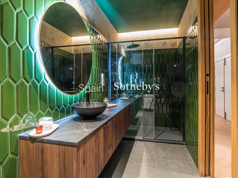 Apartment for Sale in Madrid, Madrid 36