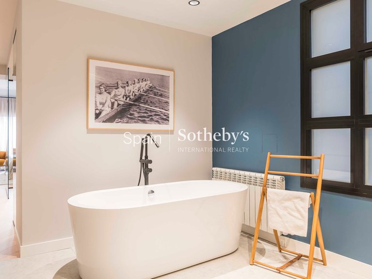 Apartment for Sale in Madrid, Madrid 23