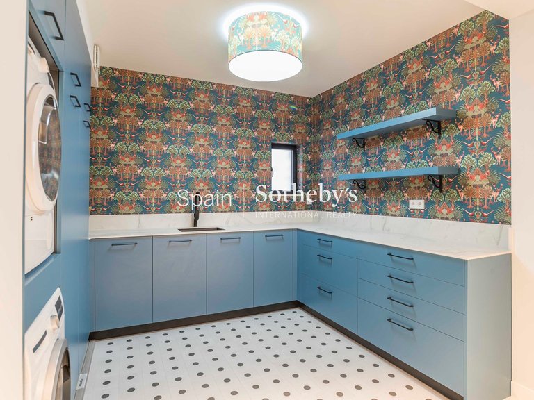 Apartment for Sale in Madrid, Madrid 38