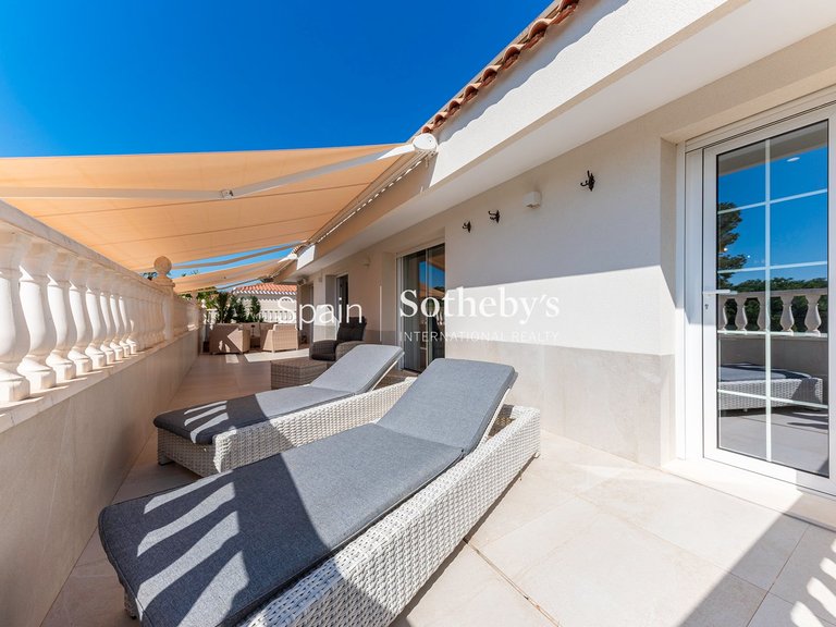 Villa for Sale in Orihuela, Alicante 29