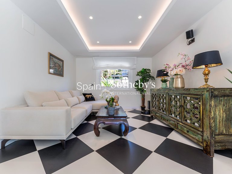 Villa for Sale in Orihuela, Alicante 11