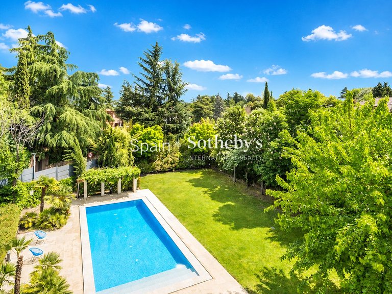 Villa for Rent in Madrid, Madrid 3