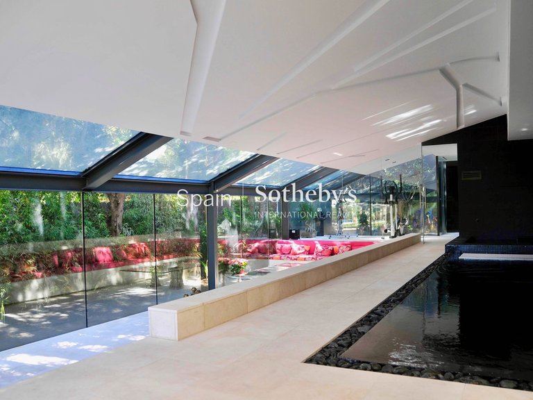 Villa for Rent in Madrid, Madrid 25