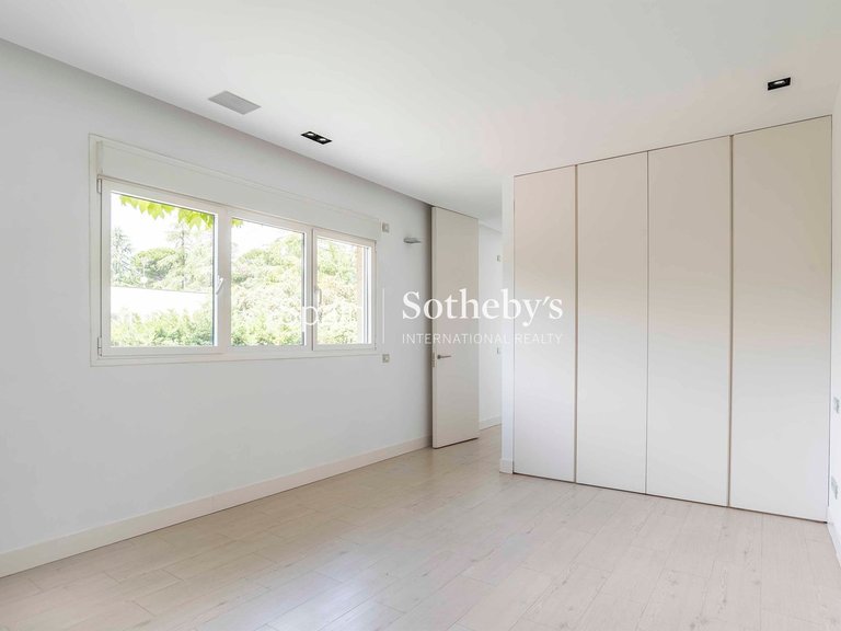 Villa for Rent in Madrid, Madrid 37