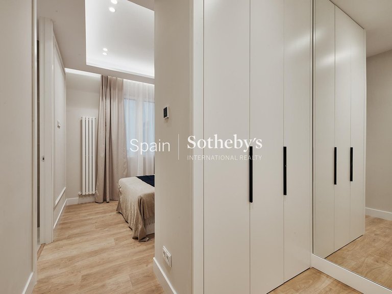 Apartment for Sale in Madrid, Madrid 13