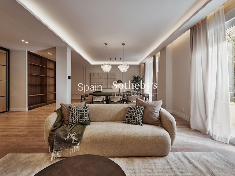 Apartment for Sale in Madrid, Madrid 1