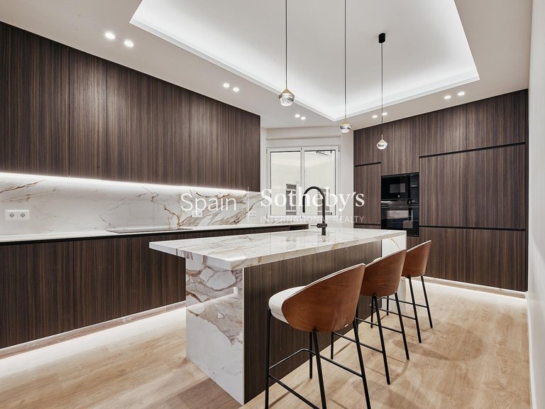 Apartment for Sale in Madrid, Madrid 8