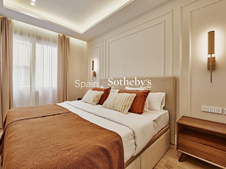 Apartment for Sale in Madrid, Madrid 14
