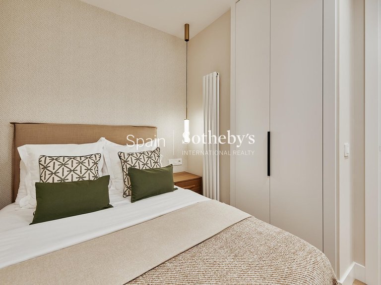 Apartment for Sale in Madrid, Madrid 22