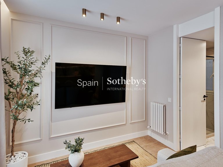 Apartment for Sale in Madrid, Madrid 4