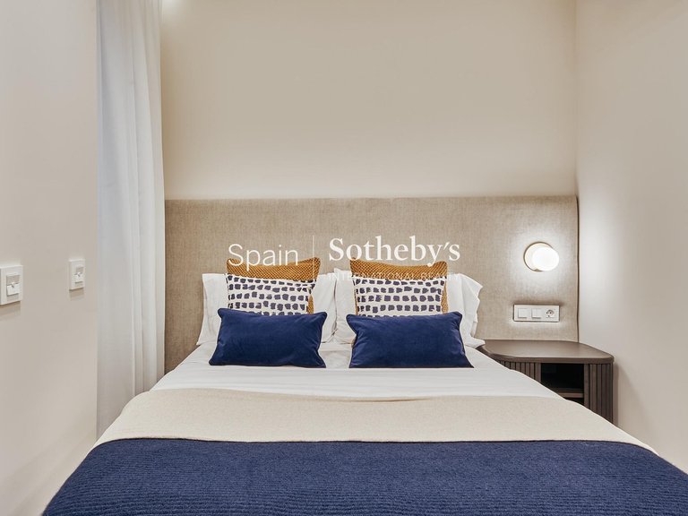 Apartment for Sale in Madrid, Madrid 17