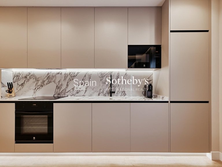 Apartment for Sale in Madrid, Madrid 10