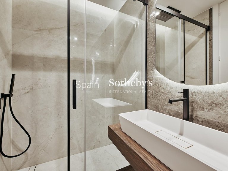Apartment for Sale in Madrid, Madrid 20